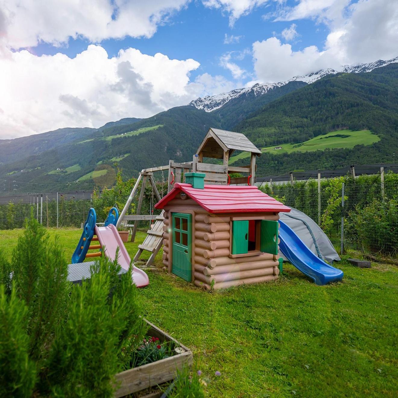 Biohof Gala Apartman Naturns Kültér fotó